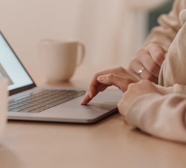 découvrez les créateurs de mangas et plongez dans l'univers fascinant de la création artistique japonaise avec manga creators.